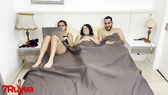 Мој Пријатељ Се Пристао Да Се Придружи Нашем Сексуалном Сусрету.